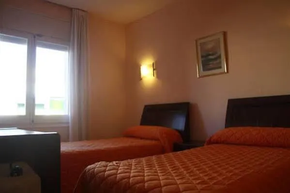 Hotel Vela Roses