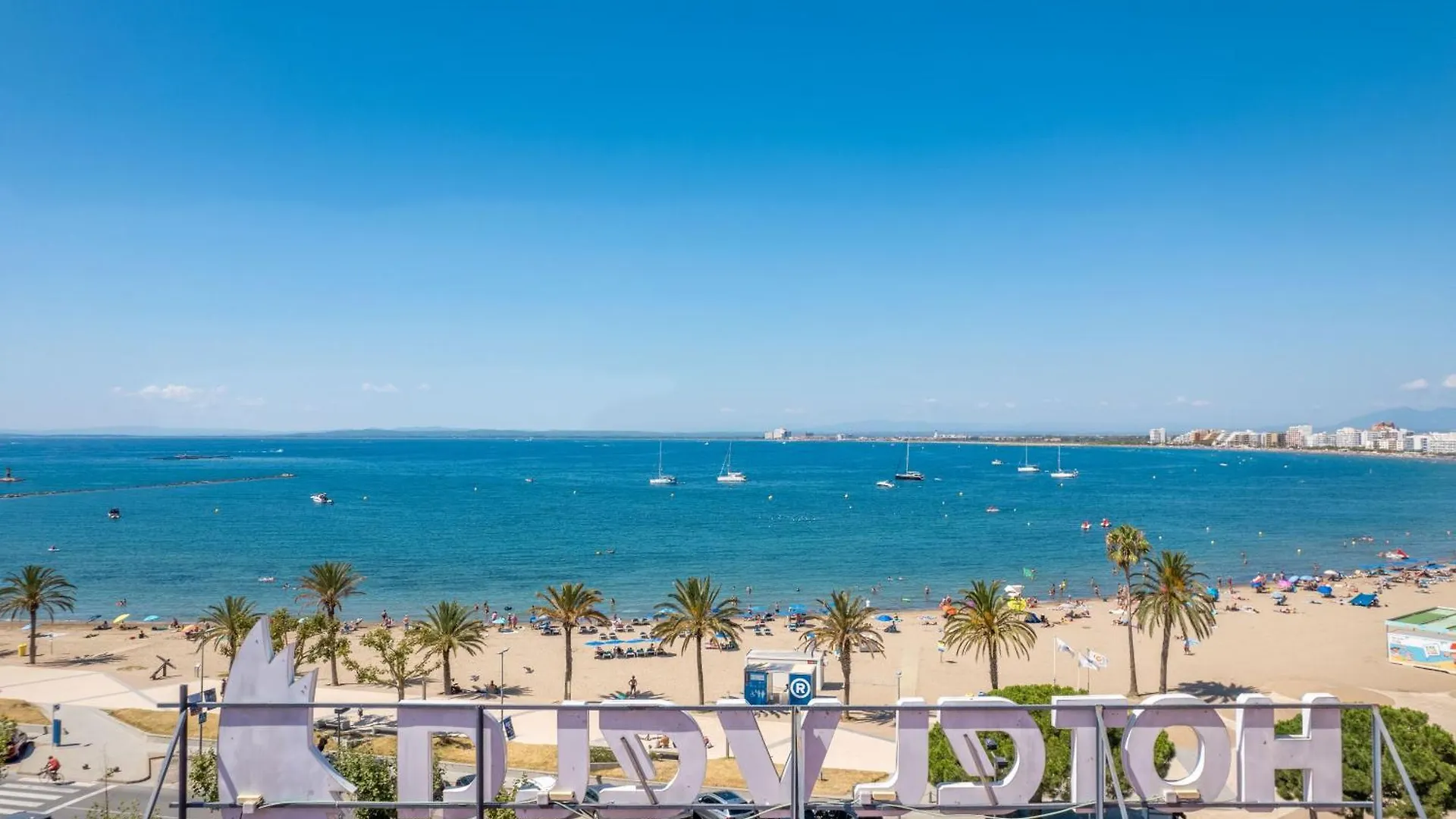 Hotel Vela Roses 2*,  Spain