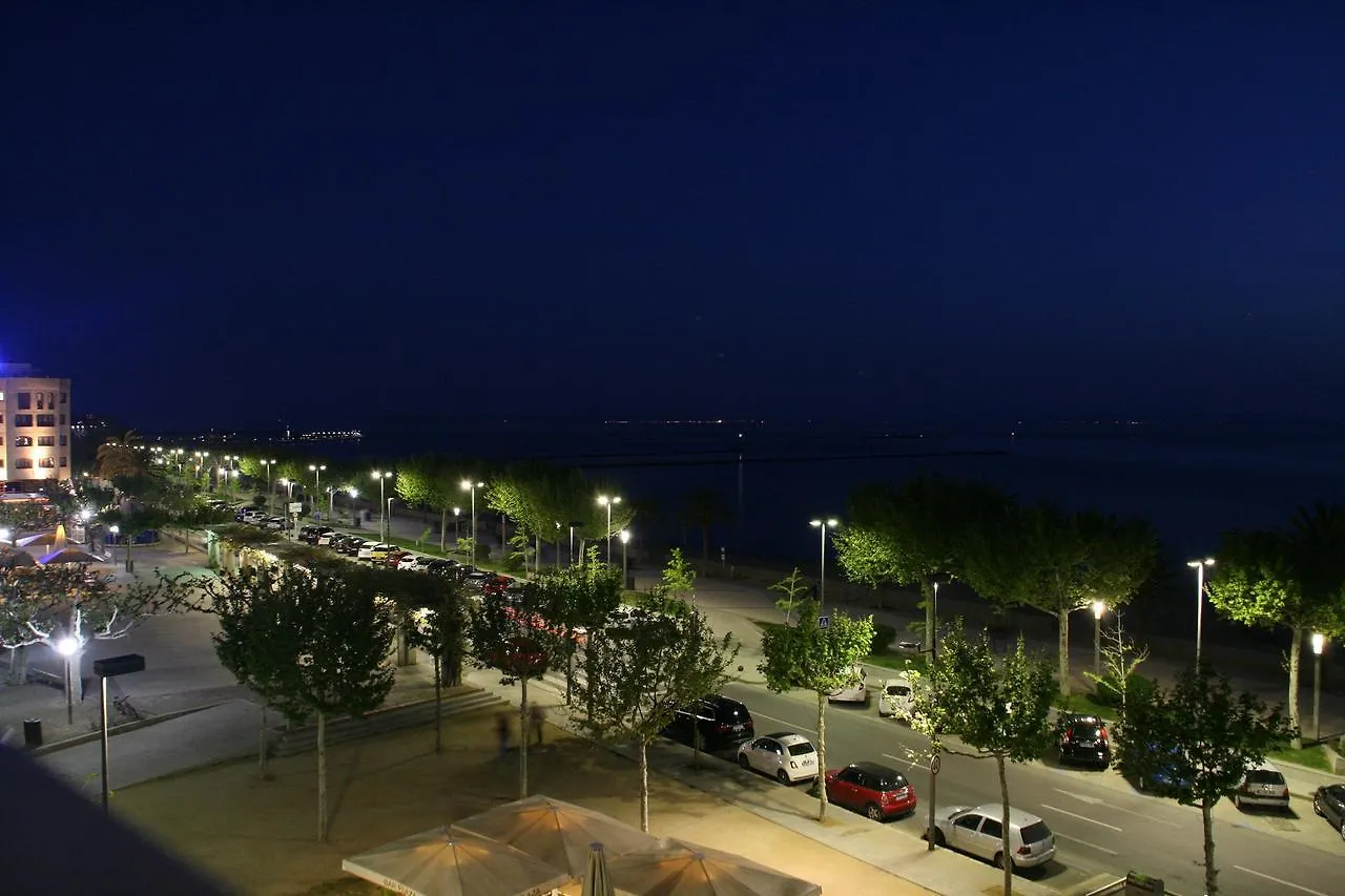 Hotel Vela Roses
