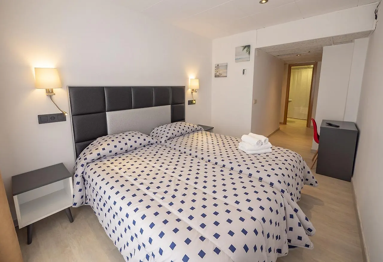 Hotel Vela Roses